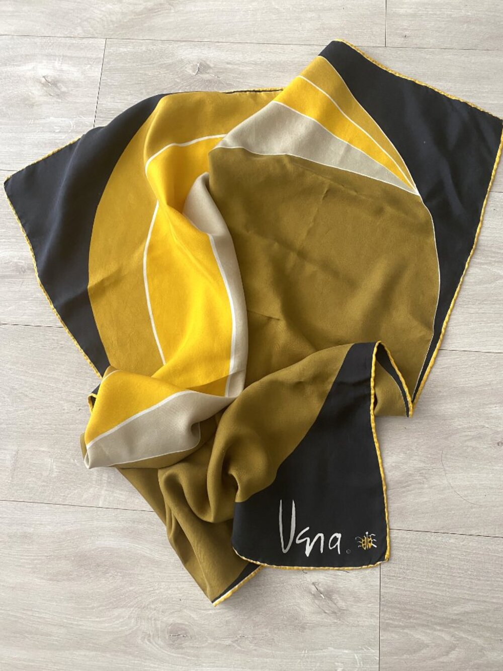 Vintage VERA NEUMANN Square Silk Scarf
